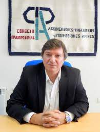 Felipe Biella(SI) propone terminar con la Corte de Justicia vitalicia.
