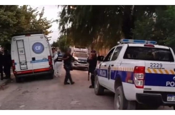 Femicidio en Salta: Un hombre mató a una mujer e hirió de gravedad a sus dos hijos